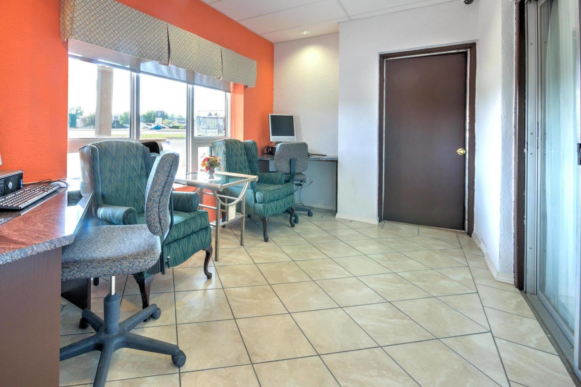 Motel 6-Lethbridge, Ab Ngoại thất bức ảnh